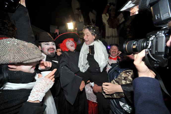 Ingrandisci la foto